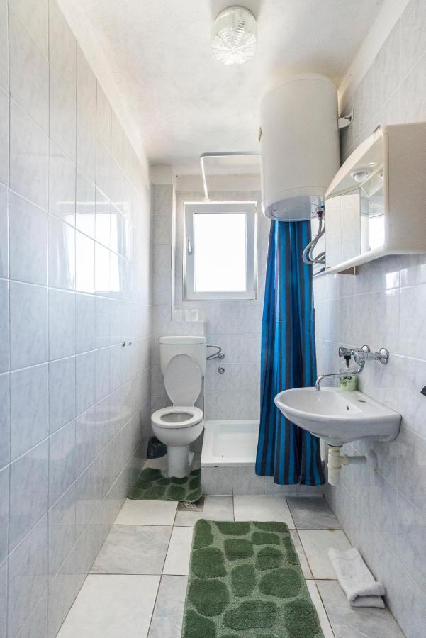Studios Kastel Buje Εξωτερικό φωτογραφία